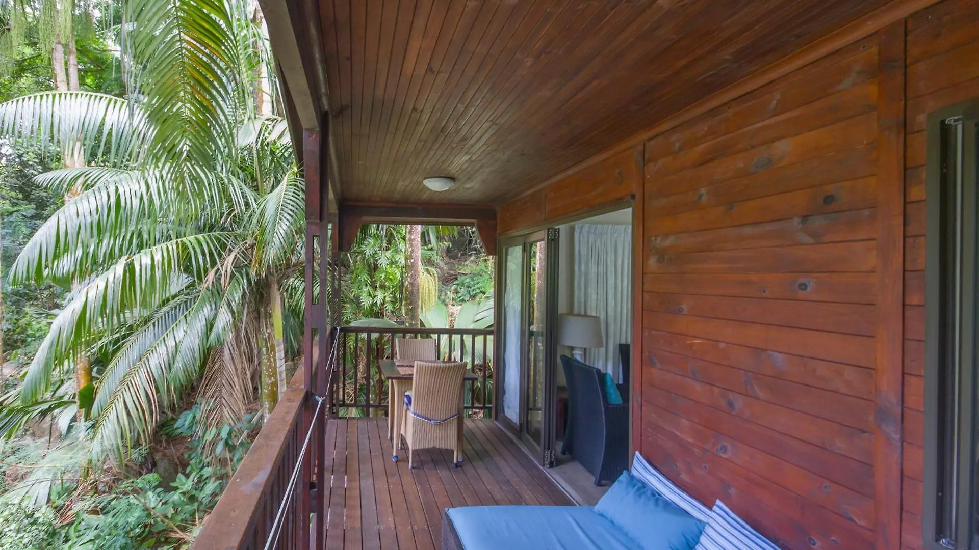 Hillside Retreat Villa Baie Lazare   Baie Lazare (Mahe)